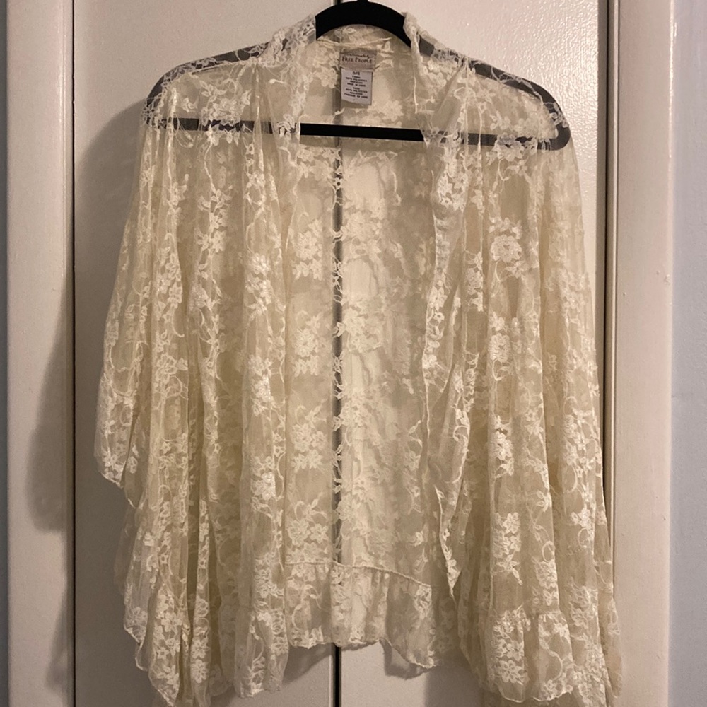 Cute white shawl